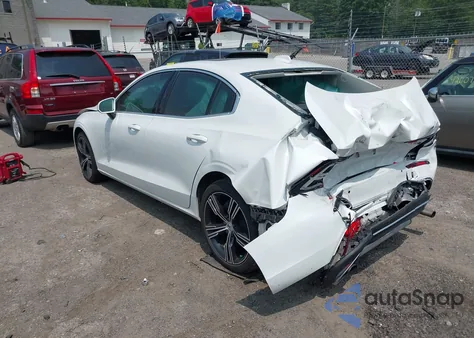 2021 Volvo S60 T5 Inscription from USA, damaged, VIN 7JR102TL8MG113070